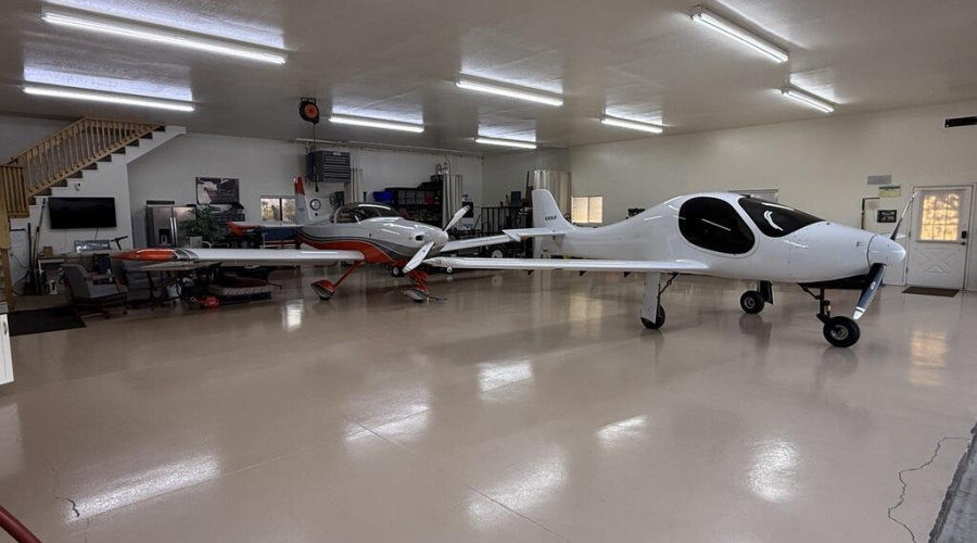 DA2B5CE1-3AB1-4E13-A1A2-9AB704F00697_1_1