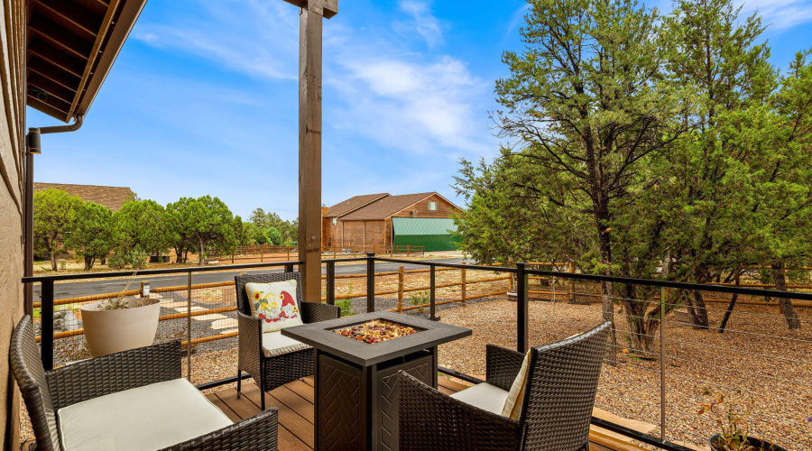 2344HellcatCir-Overgaard-AZ-5