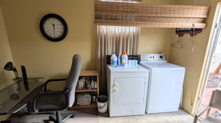 PXL_20250628_231956812~2 (1)