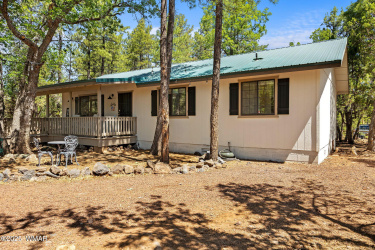 222 Long Leaf Drive, Lakeside, Arizona 85929, Bedrooms, ,Bathrooms,Residential,For Sale,Long Leaf,256816
