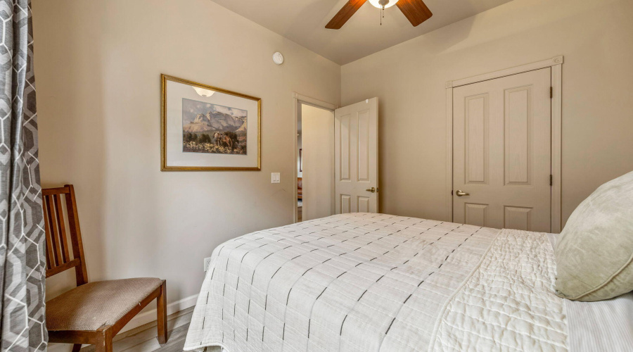 2345QuarterHorseTrl-Unit222-Overgaard-AZ