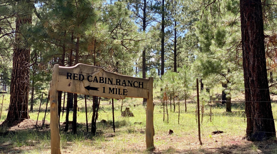 1 Mile to the Entrance