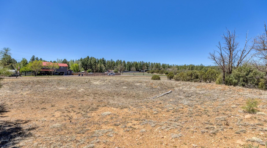 2.81 Acre Lot- larson rd property rainbo