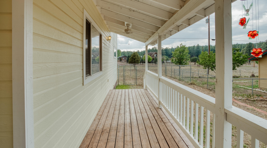 Covered Front Porch