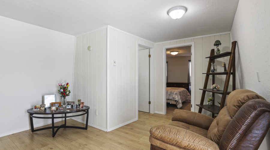 Upstairs Living Area (2)