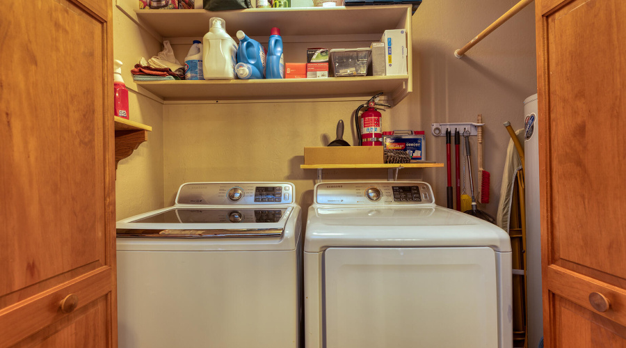Hallway laundry room
