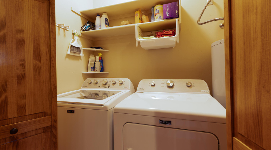 photo(30) 3020 W Lodgepole SL Mickey 072