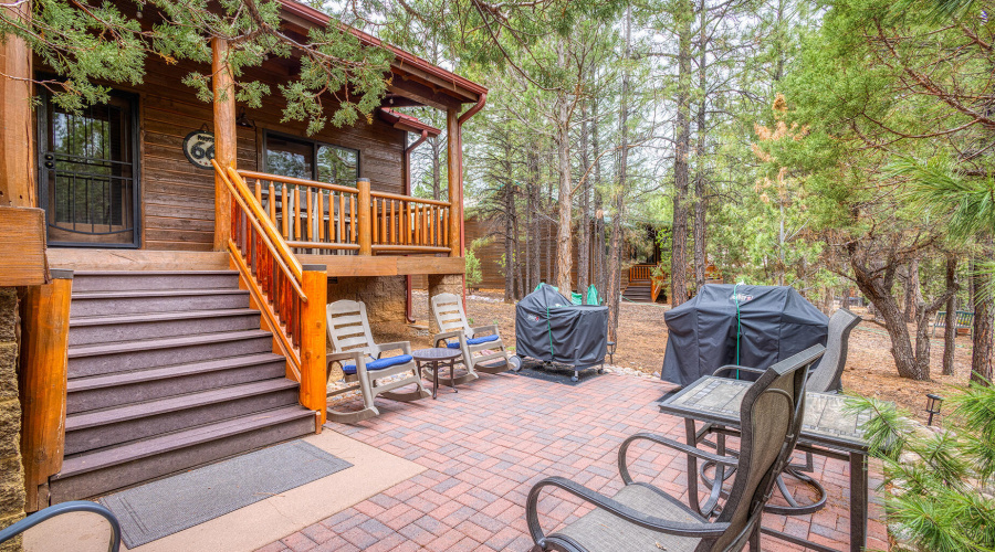 photo(36) 3020 W Lodgepole SL Mickey 072