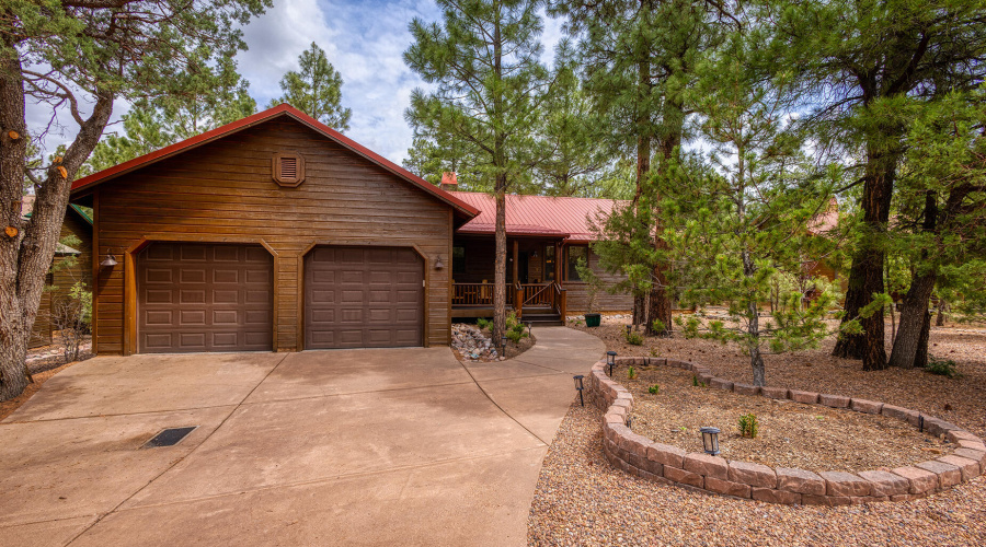 photo(1) 3020 W Lodgepole SL Mickey 0723