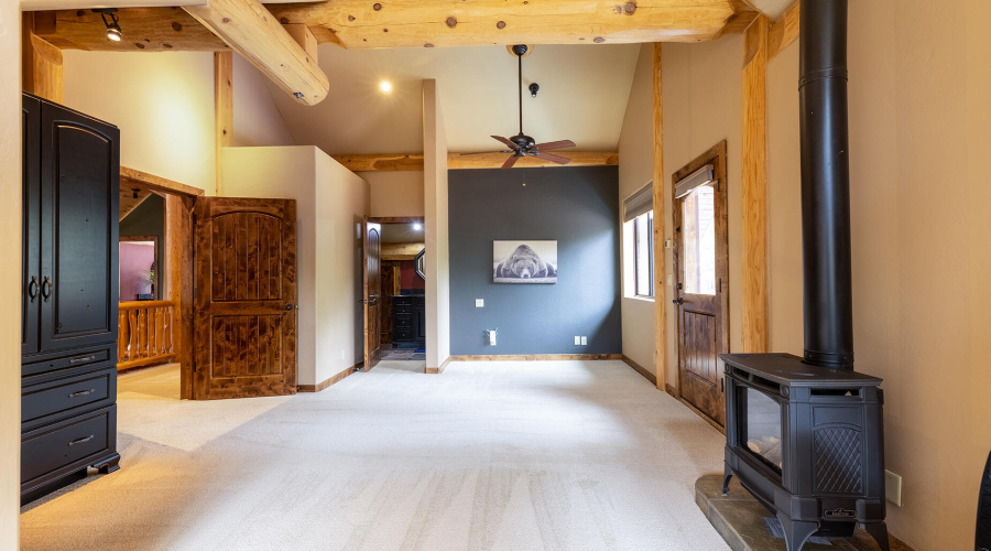 Guest Suite Bed Area