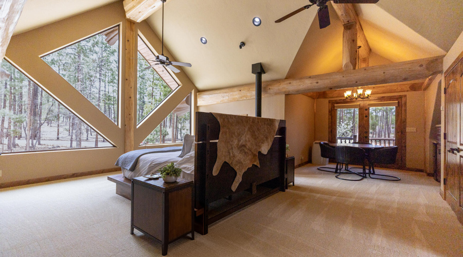 Guest Loft Sitting Area