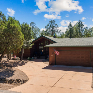 Single Level Home in The Shores