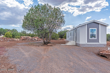 1758 Chipman Place, Show Low, Arizona 85901, Bedrooms, ,Bathrooms,Residential,For Sale,Chipman,256883