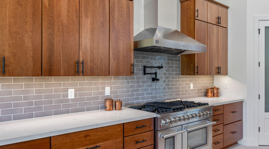 Beautiful counter space