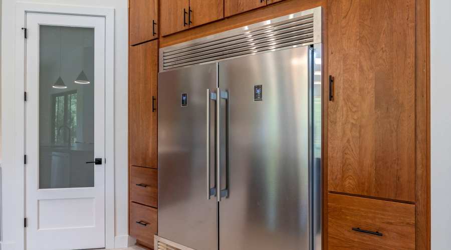 Large sub zero fridge