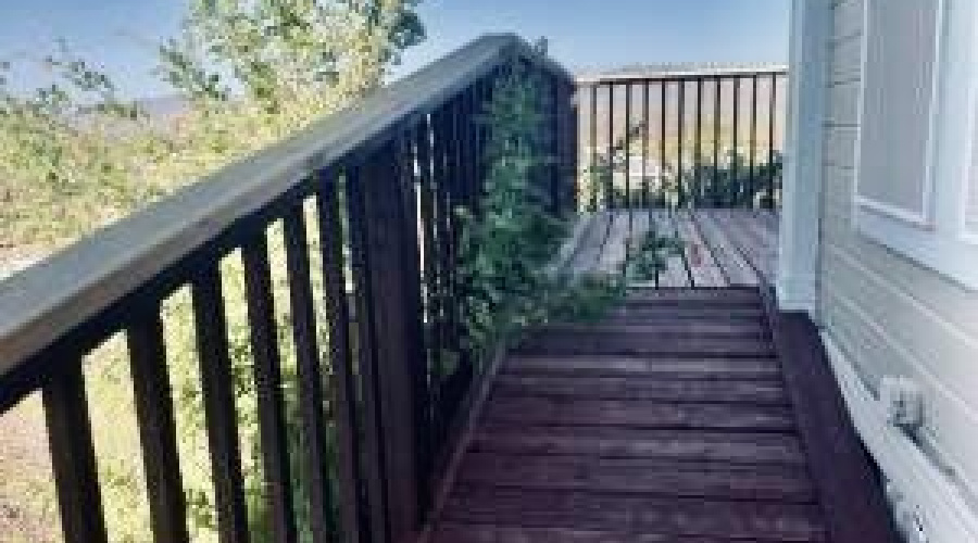 Ramp to deck
