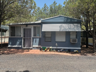 4800 28th Street, Show Low, Arizona 85901, Bedrooms, ,Bathrooms,Residential,For Sale,28th,257000