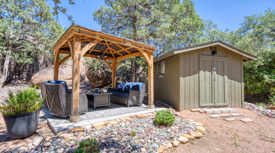 PAX_8719_AuroraHDR2019-edit