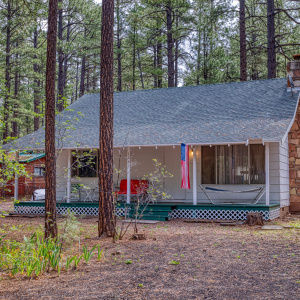 1261 S Rigby