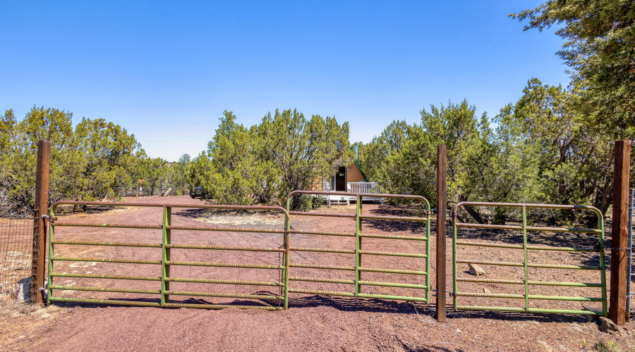 photo(5) 87 CR 3132 Show Low AZ 0729