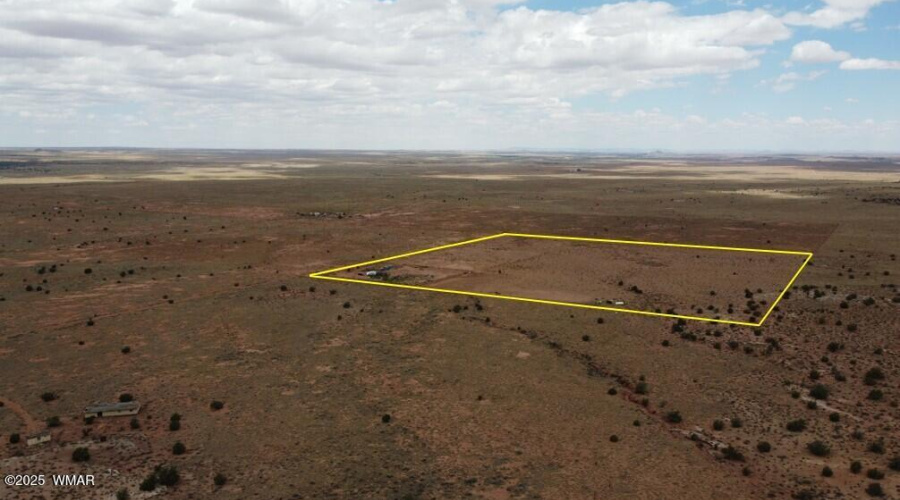 Lot Lines Are Approximat 2