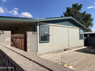 406 Encanto Drive, Holbrook, Arizona 86025, Bedrooms, ,Bathrooms,Residential,For Sale,Encanto,257081