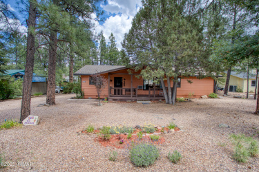 828 Navajo Lane, Lakeside, Arizona 85929, Bedrooms, ,Bathrooms,Residential,For Sale,Navajo Lane,257328