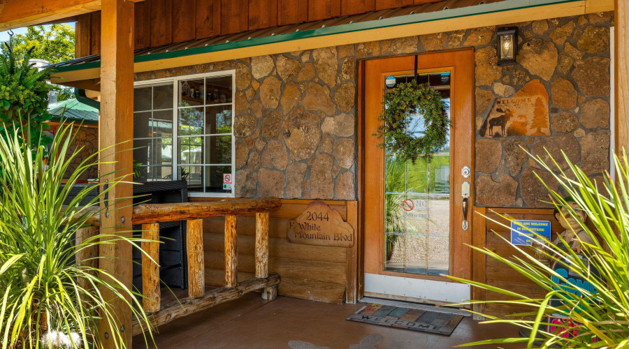 2044EWhiteMountainBlvd-PinetopAZ-4