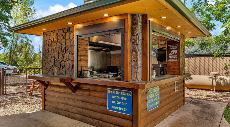 2044EWhiteMountainBlvd-PinetopAZ-19