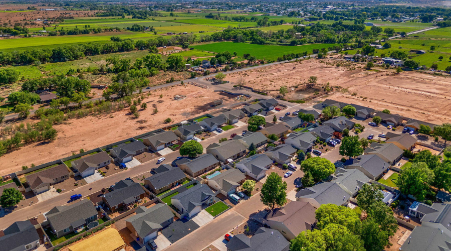 1058EAdamsSt-Snowflake-AZ-36