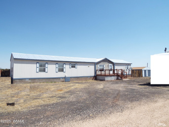 1425 28Th S, St. Johns, Arizona 85936, Bedrooms, ,Bathrooms,Residential,For Sale,28Th S,250051