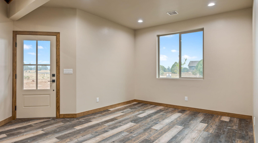 1041 S Ridgecreek Drive Show Low AZ