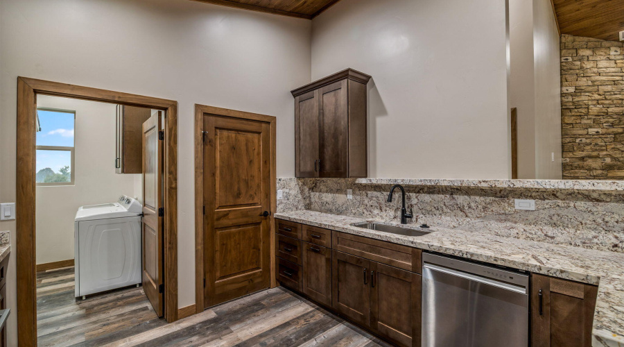 1041 S Ridgecreek Drive Show Low AZ