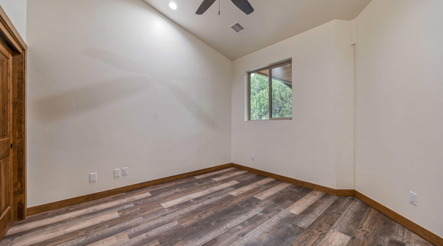 1041 S Ridgecreek Drive Show Low AZ