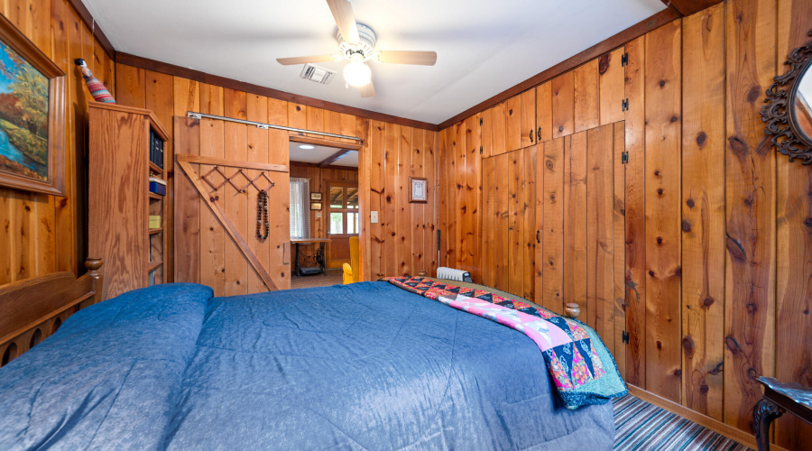 Cabin Bedroom 3