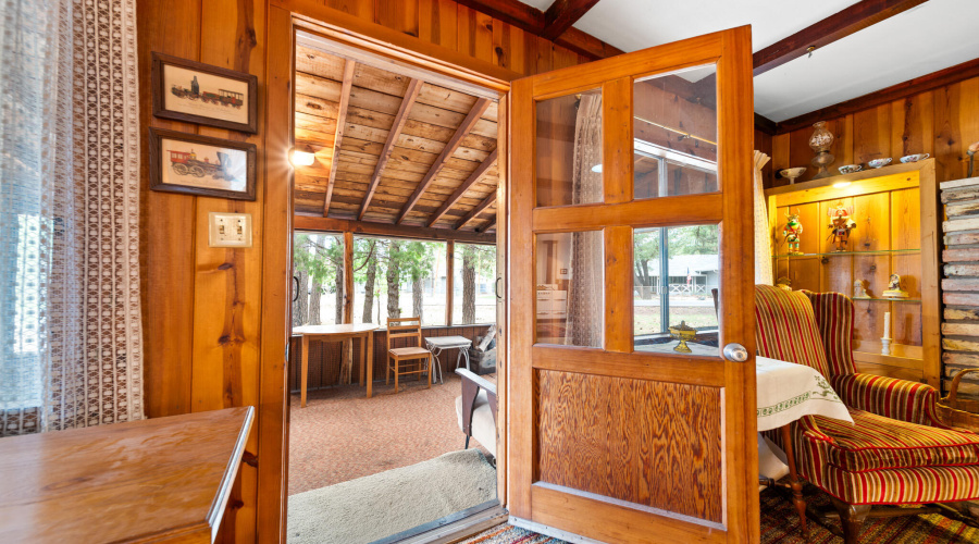 Cabin Screened Porch