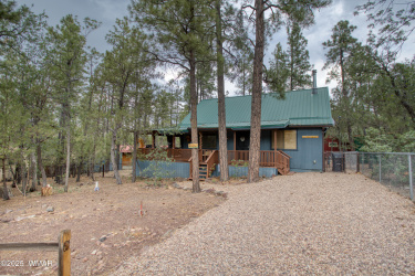 718 Eagle Loop, Lakeside, Arizona 85929, Bedrooms, ,Bathrooms,Residential,For Sale,Eagle,257482