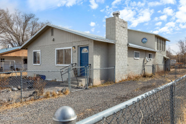 665 Eagar Street, Eagar, Arizona 85925, Bedrooms, ,Bathrooms,Residential,For Sale,Eagar,255044
