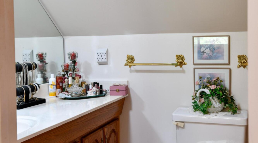 Upstairs master bath