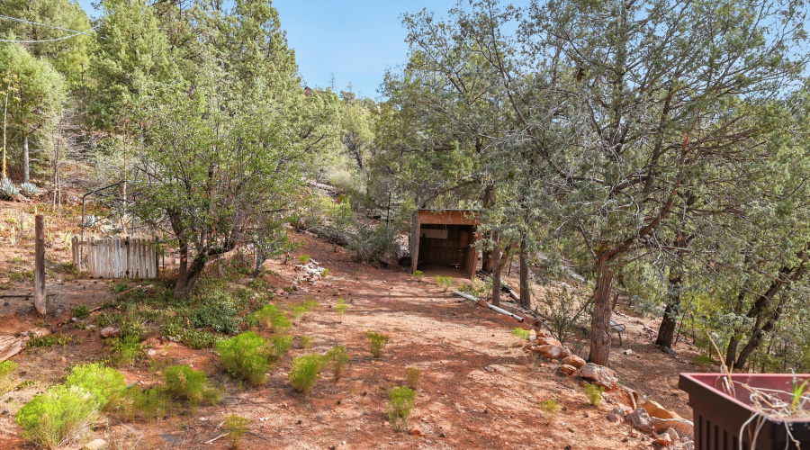 4ffb9a4e-5eae-4fb8-954b-f78bd95e77a4