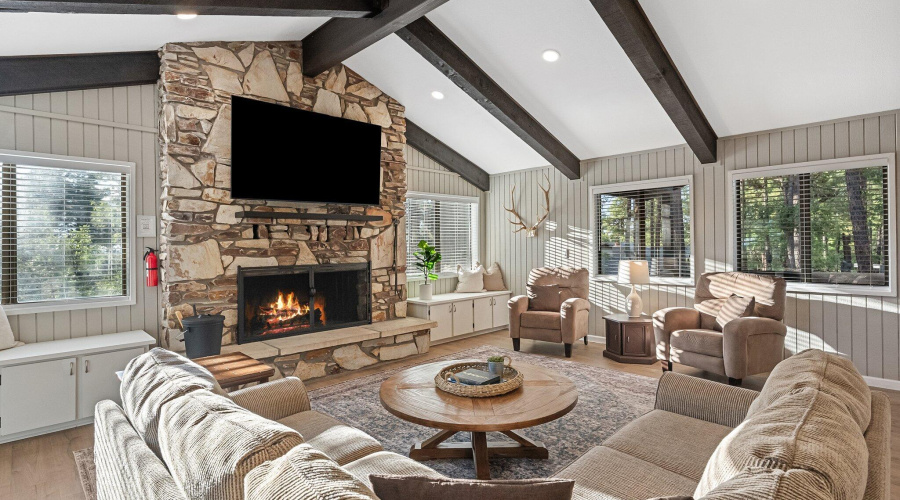 Greatroom with tons of space and storage