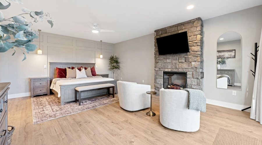 Primary Bedroom Oversized