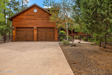 2322 Timber Pine Lane, Pinetop, Arizona 85935, Bedrooms, ,Bathrooms,Residential,For Sale,Timber Pine,257496