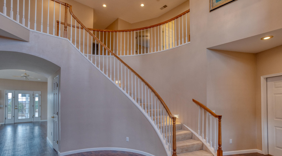 PAX_9418_AuroraHDR2019-edit-X4