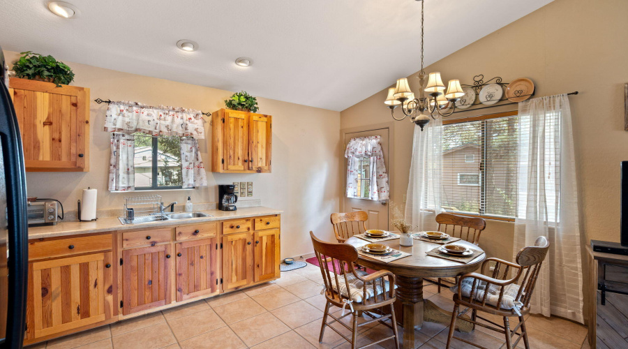 2086PinewoodDr-HeberOvergaard-AZ-12