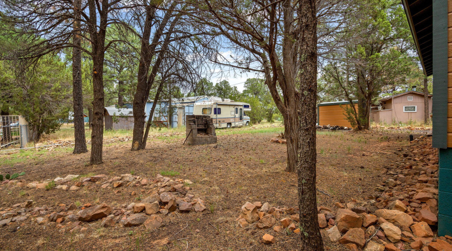 2086PinewoodDr-HeberOvergaard-AZ-24