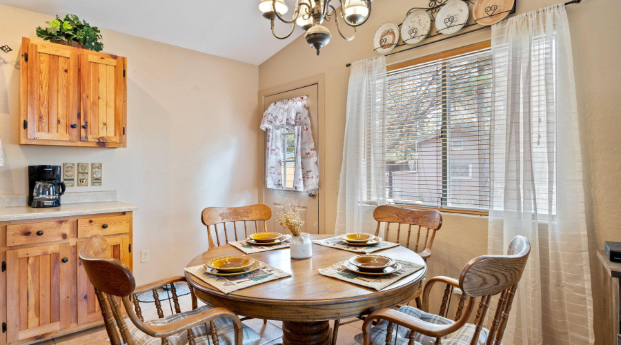 2086PinewoodDr-HeberOvergaard-AZ-9