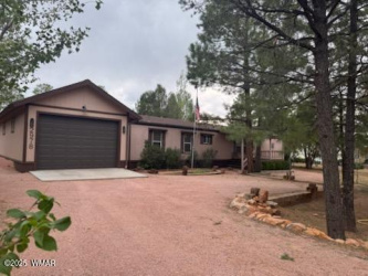 2978 Pine Rim Road, Overgaard, Arizona 85933, Bedrooms, ,Bathrooms,Residential,For Sale,Pine Rim Road,257562