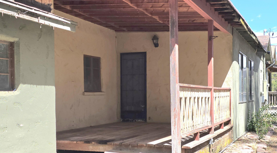 Hm Back Covered Porch