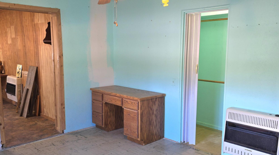 Turquoise Bdrm twd Craft Rm